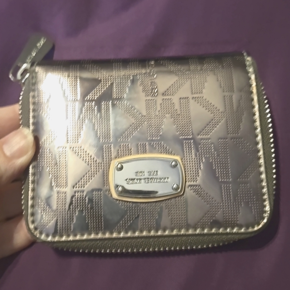 Michael Kors wallet silver